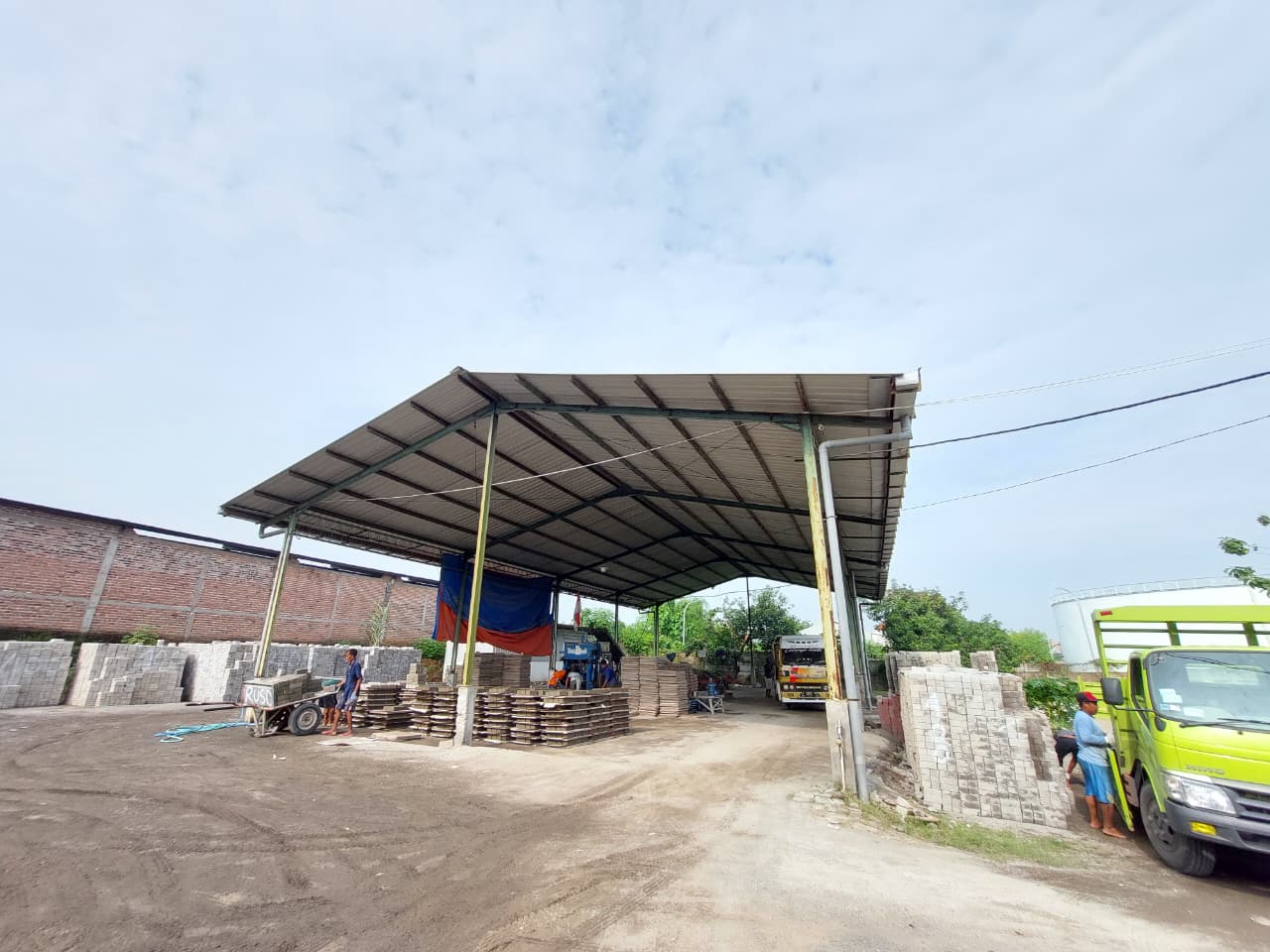 SUASANA PABRIK SURYA PERSADA BETON
